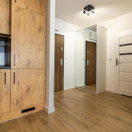 Apartament Near Sky Tower Вроцлав Экстерьер фото